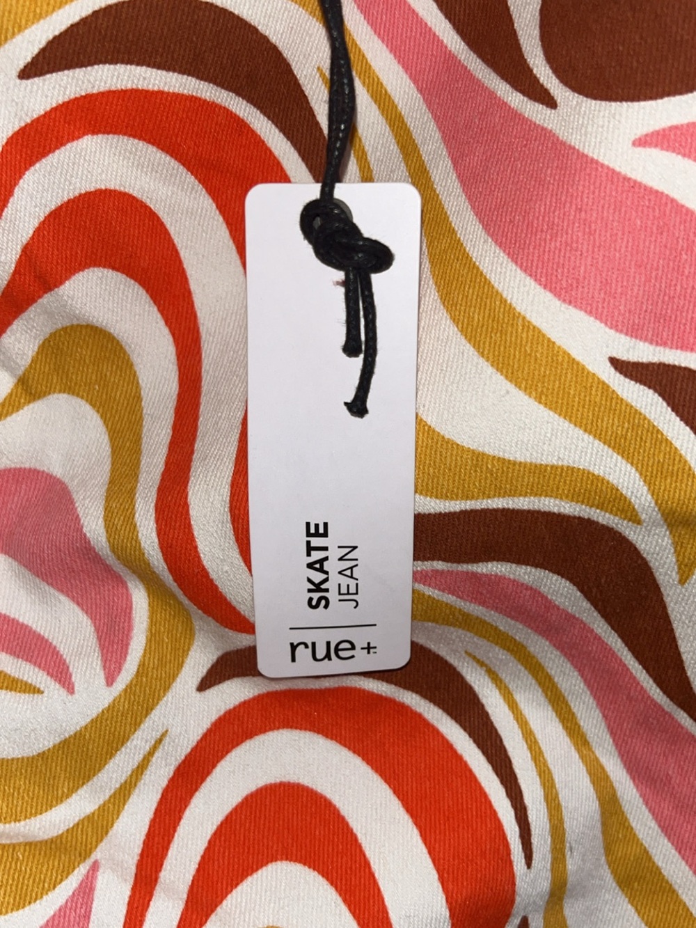 Rue+ High-Rise Retro Swirl Print Skate Jeans Size 1X - Picture 6 of 7